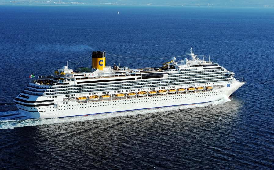 El Costa Favolosa navegando hacia un nuevo destino CRUCEROS COSTA FAVOLOSA COSTA CRUCEROS ESTAMBUL ORIENTE PANORAMAS OFERTAS DESCUENTOS
